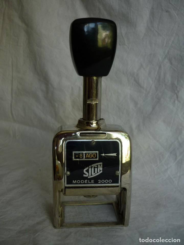 Antig&uuml;edades: Antigua numeradora marca Sign, modelo 2000 - Foto 2