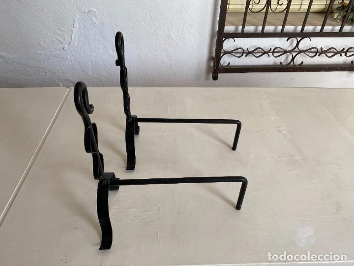 Antig&uuml;edades: Morillos de forja para chimenea - Foto 2