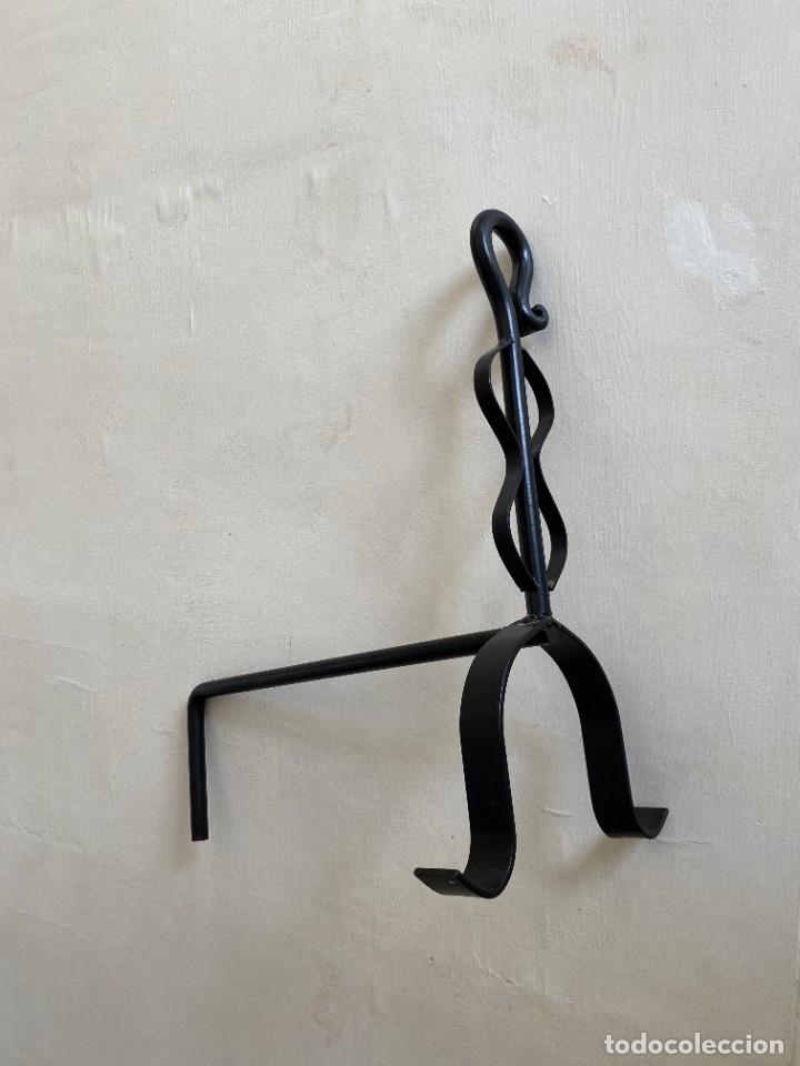 Antig&uuml;edades: Morillos de forja para chimenea - Foto 3
