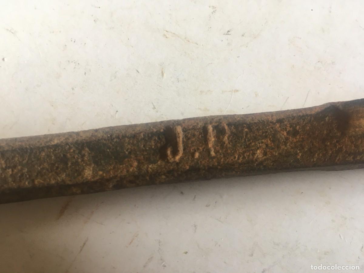 Antig&uuml;edades: barrena herramienta de carpintero grande 45 ctms de largo - Foto 5