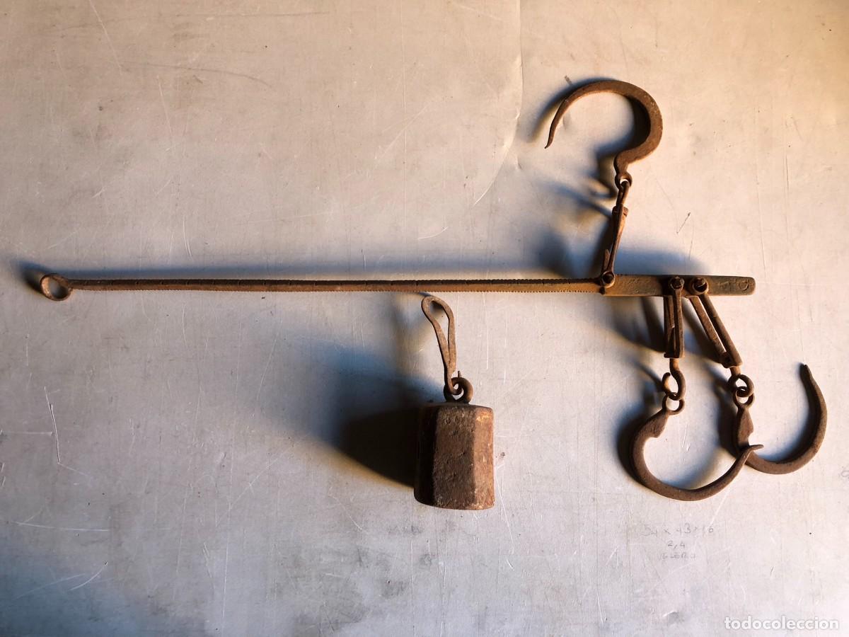 Antig&uuml;edades: BALANZA ROMANA 40 CM - Foto 1