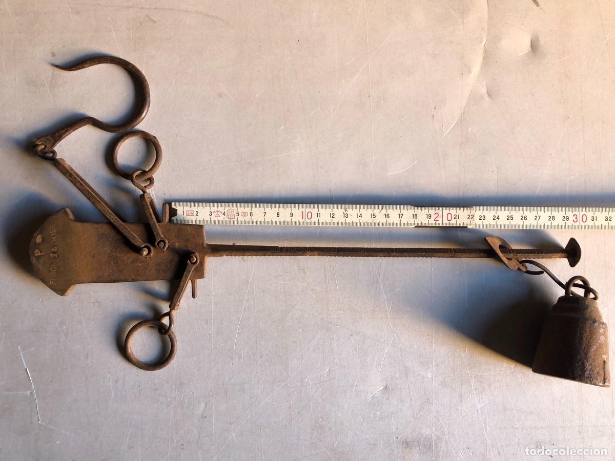 Antig&uuml;edades: BALANZA ROMANA 30 CM - Foto 3