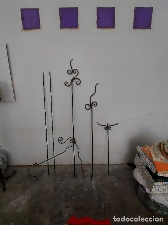 Antig&uuml;edades: Barras cortina y toallero forja - Foto 2