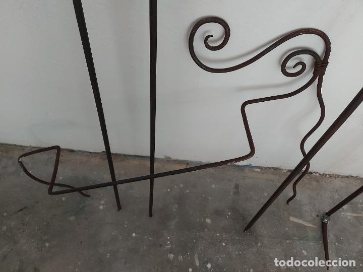 Antig&uuml;edades: Barras cortina y toallero forja - Foto 6
