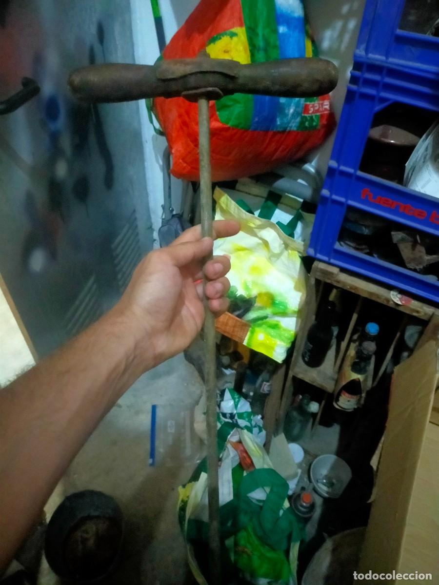 Antig&uuml;edades: Antigua herramienta carpinter&iacute;a barrena - Foto 1
