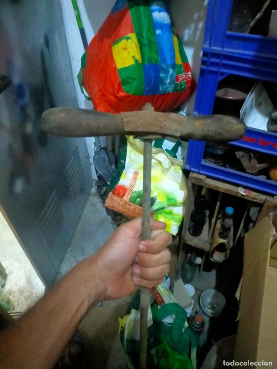 Antig&uuml;edades: Antigua herramienta carpinter&iacute;a barrena - Foto 3