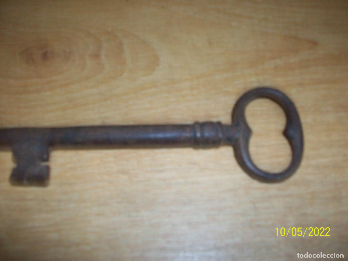 Antiguidades: ANTIGUA LLAVE DE FORJA