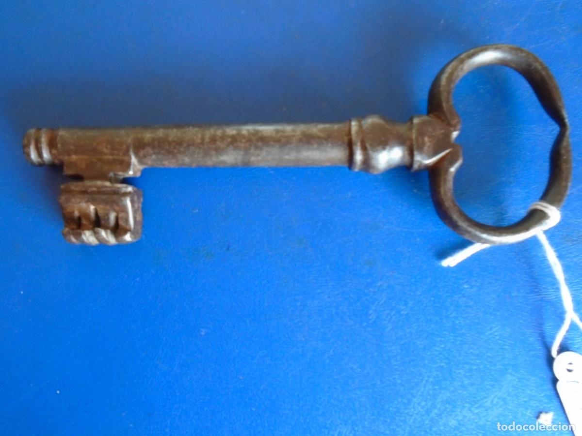 Antig&uuml;edades: (LL-403)LLAVE DE FORJA SIGLO XVIII-XIX - Foto 4