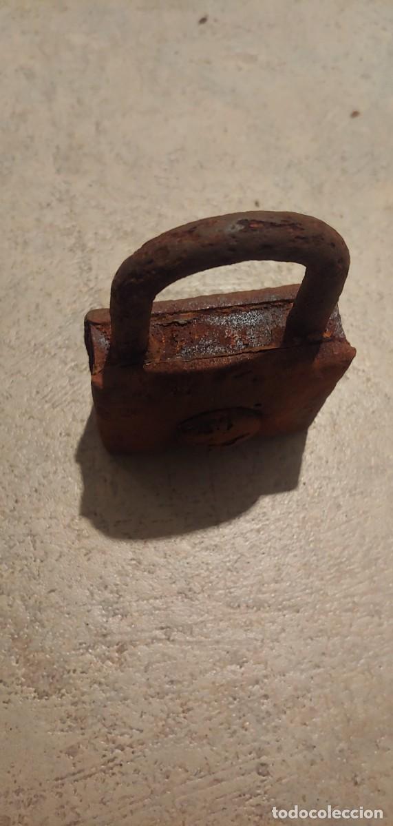 Antig&uuml;edades: ANTIGUO CANDADO,CON OXIDO. - Foto 3