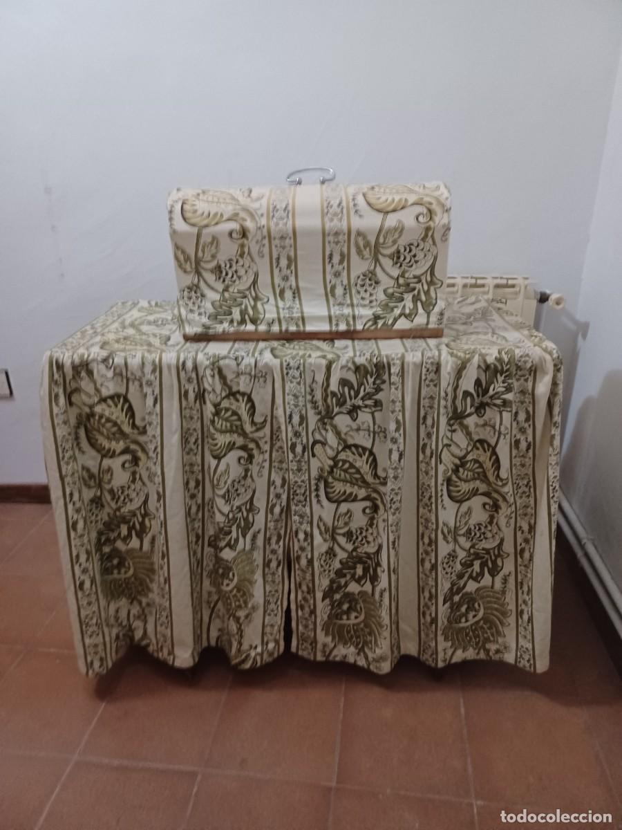Antig&uuml;edades: M&aacute;quina de coser y bordar Alpha Modelo &rdquo;A&rdquo; - Foto 2
