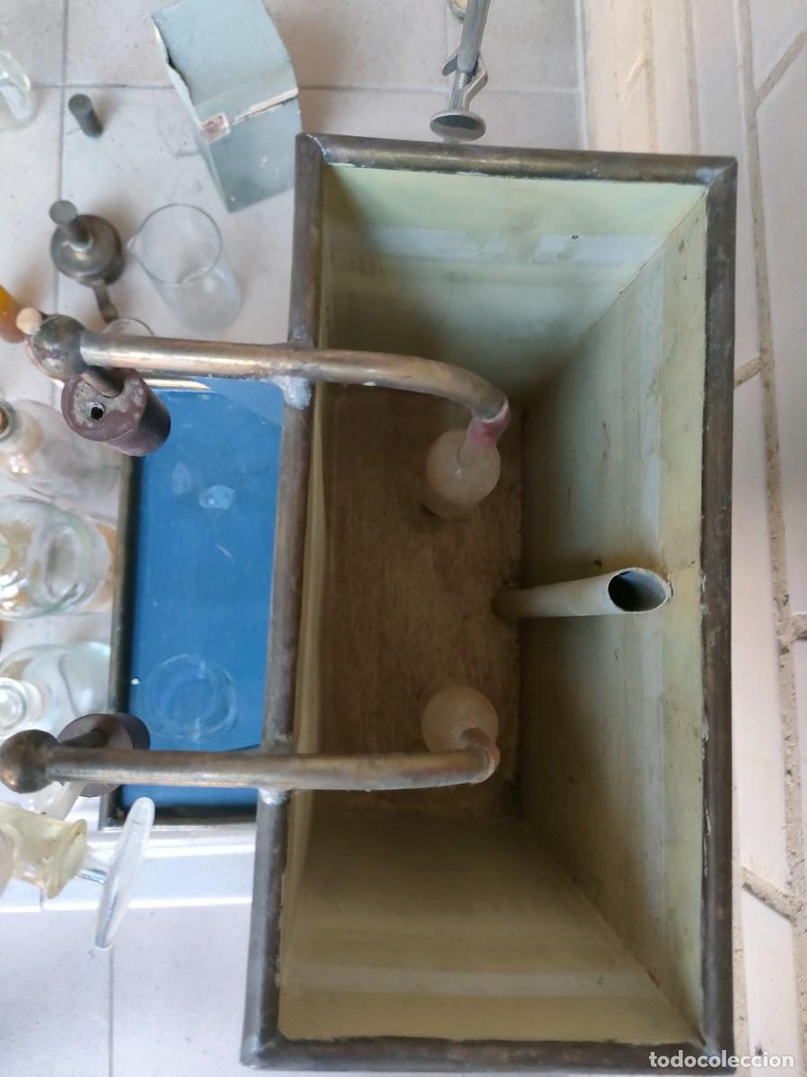 Antig&uuml;edades: ANTIGUO LABORATORIO ENOLOGICO - Foto 3