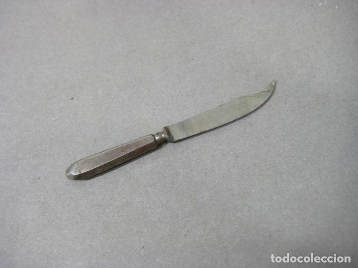 Antig&uuml;edades: CUCHILLO ANTIGUO EN MINUATURA. 7 CMS DE LARGO - Foto 1