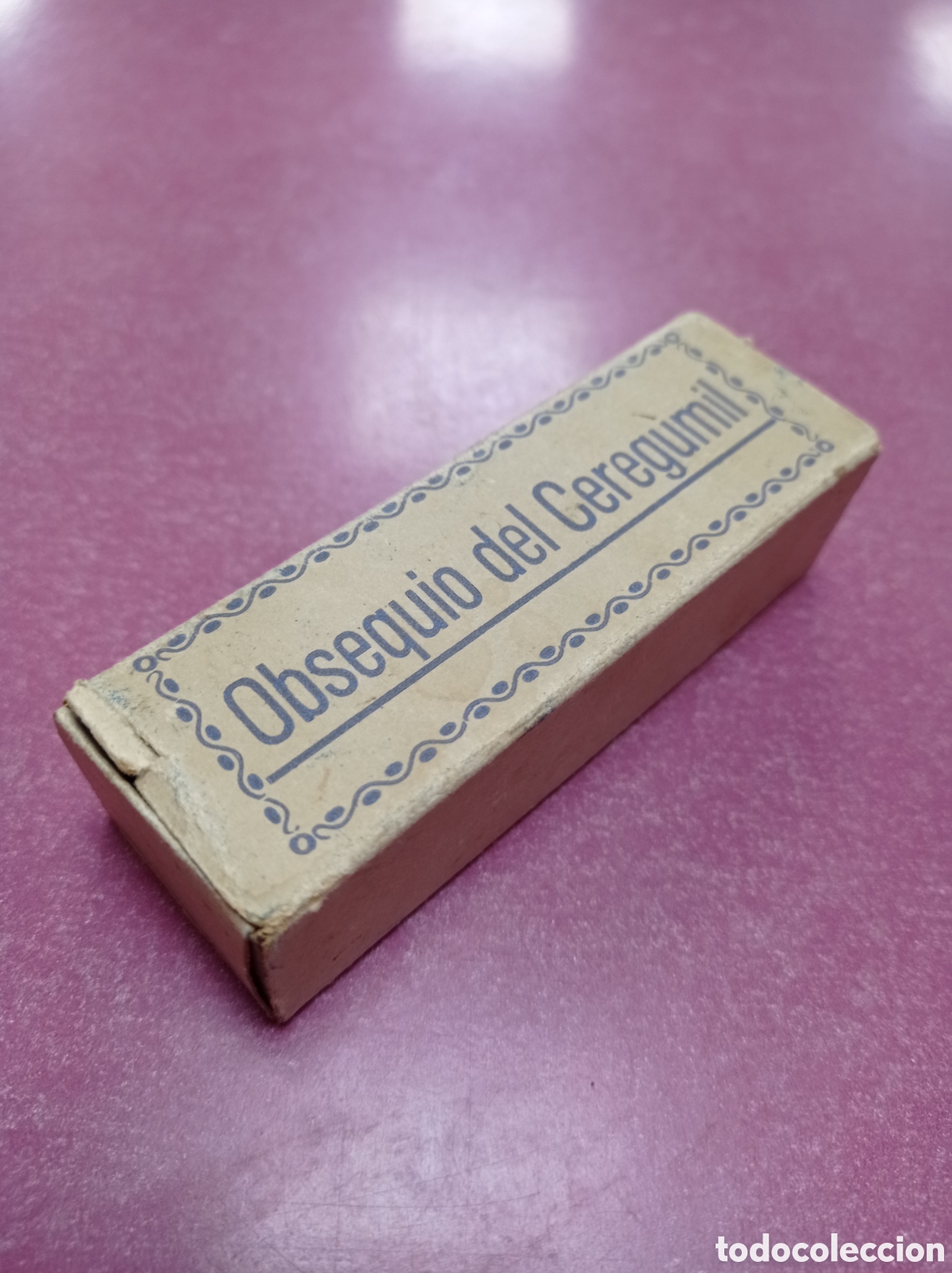 Antig&uuml;edades: Jeringuilla Obsequio del Ceregumil - Foto 4