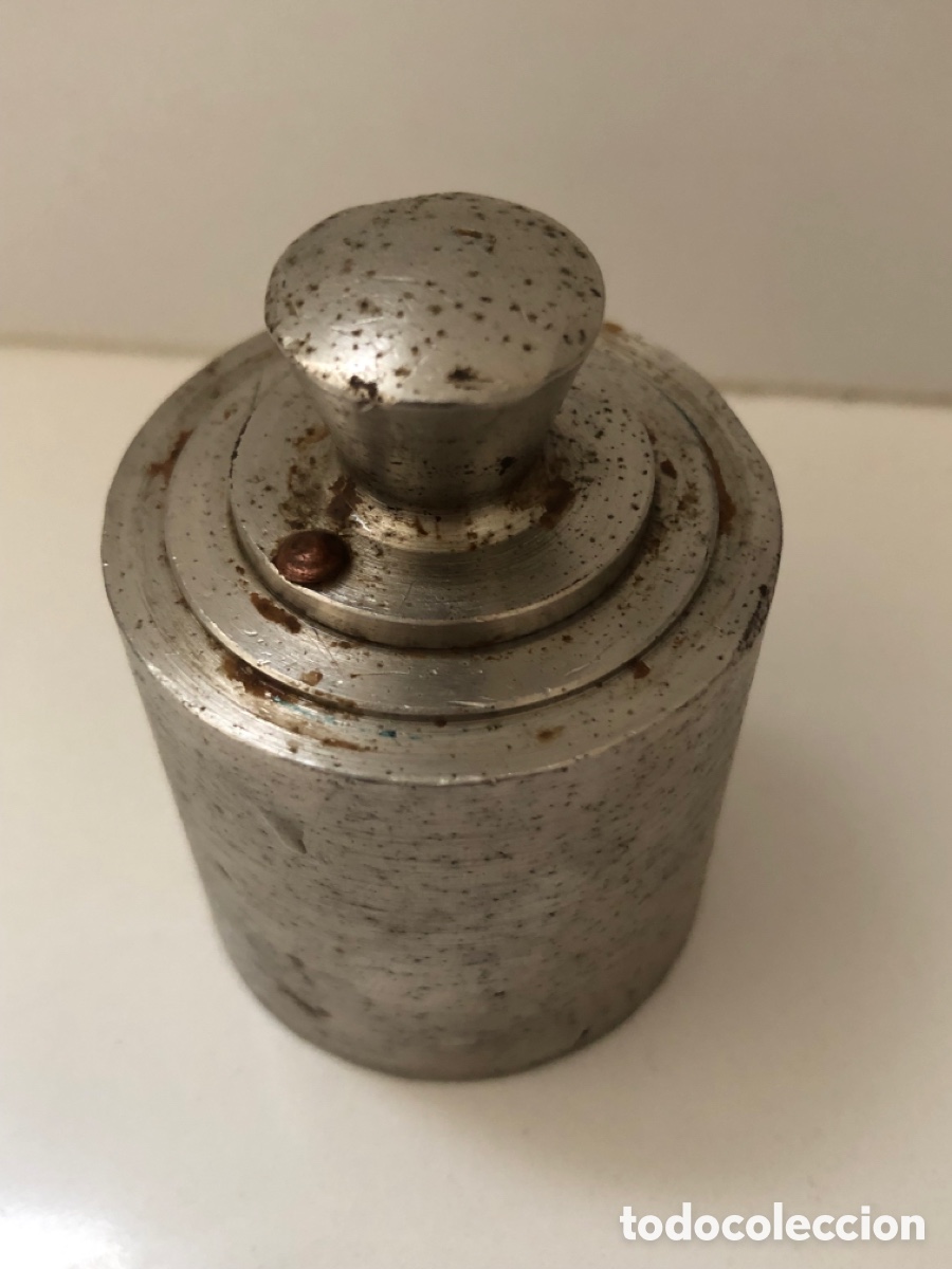 Antig&uuml;edades: Pesa art deco de 500 Gr para balanza - Foto 1