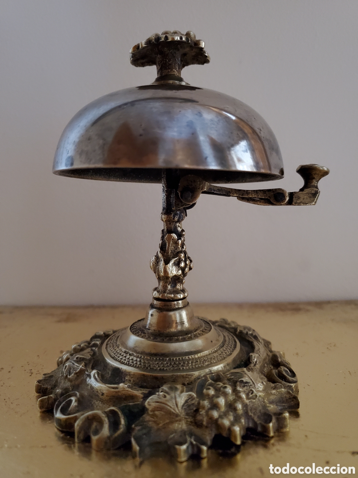 Antig&uuml;edades: Timbre de hotel - Foto 1