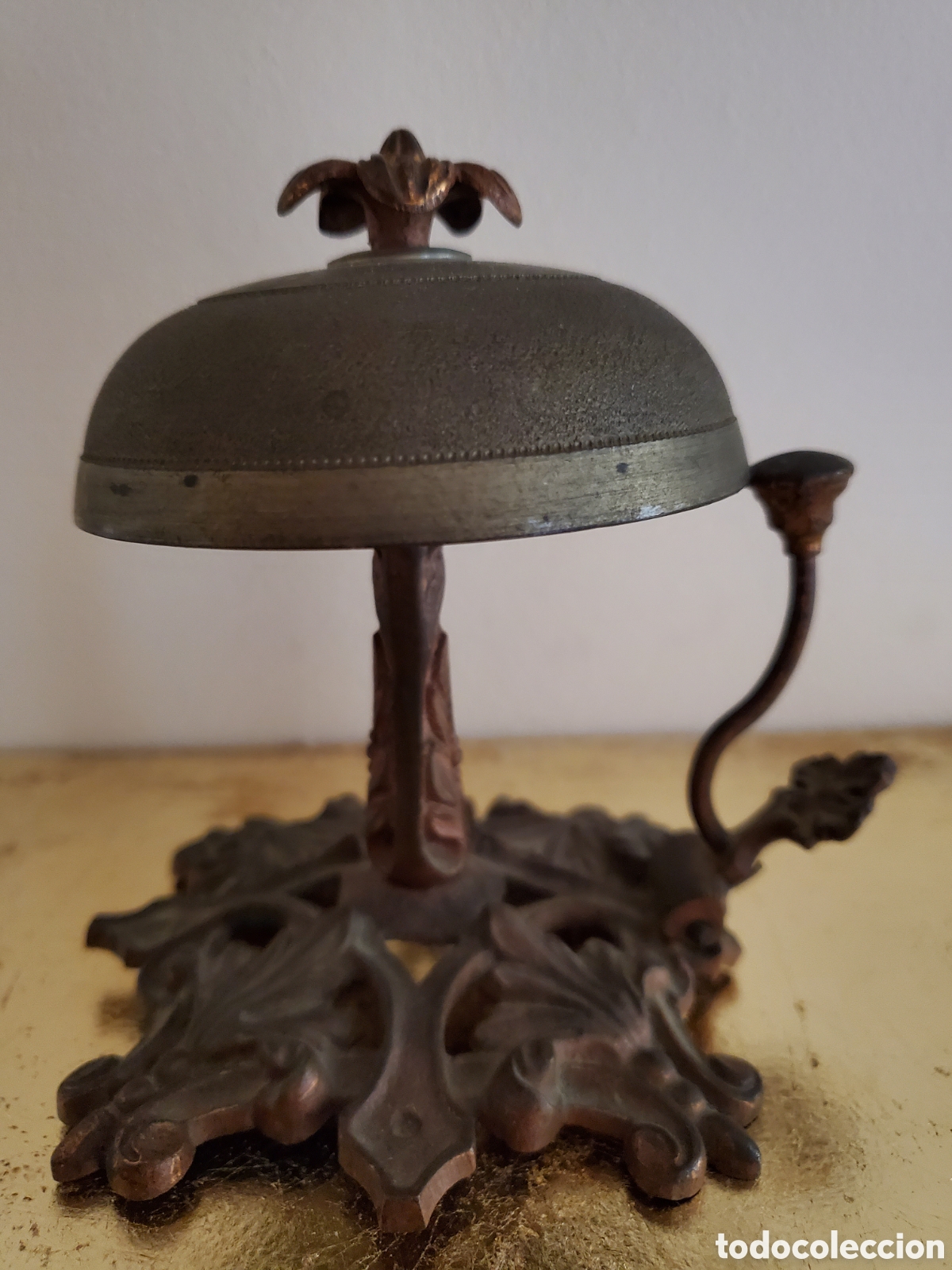 Antig&uuml;edades: Timbre de hotel - Foto 1