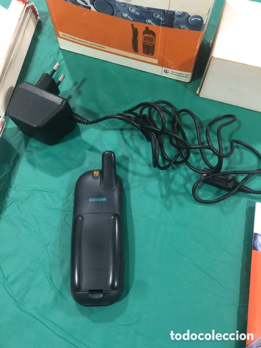 Tel&eacute;fonos: TEL&Eacute;FONO M&Oacute;VIL SIEMENS C 35 i. - Foto 2