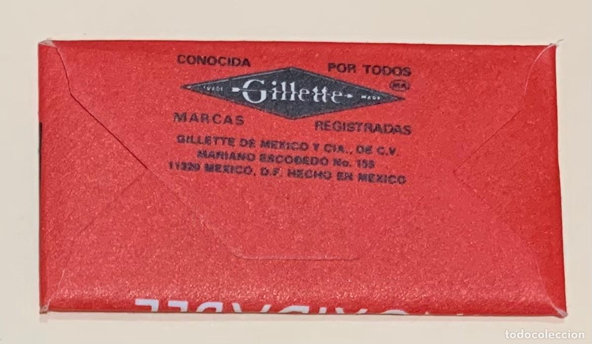 Antig&uuml;edades: CUCHILLA DE AFEITAR GILLETTE MEJORADA INOXIDABLE HOJA. - Foto 2