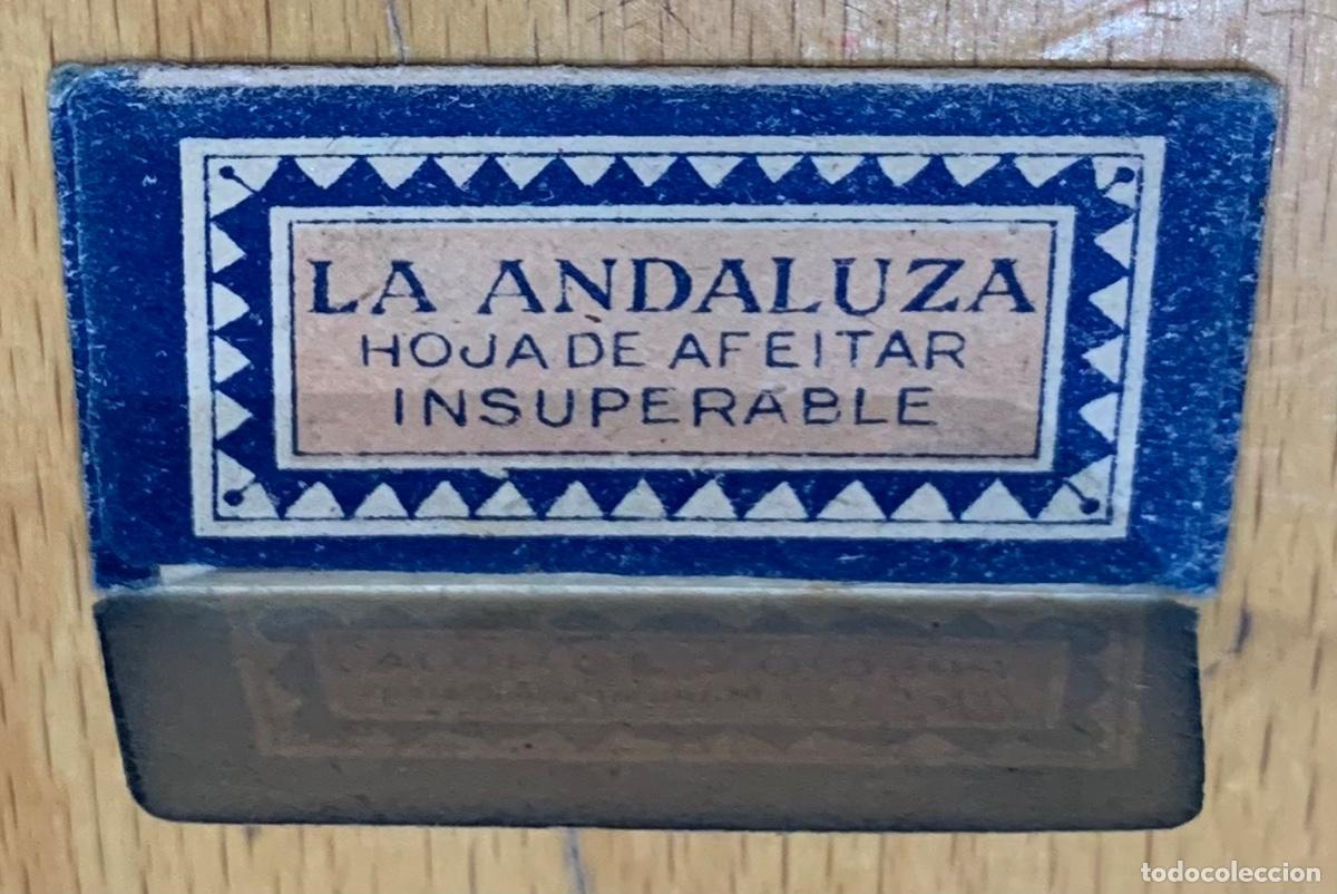 Antig&uuml;edades: CUCHILLA DE AFEITAR LA ANDALUZA HOJA. - Foto 2