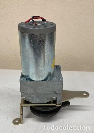 Antig&uuml;edades: Motorreductor de 200 rpm. - Foto 4
