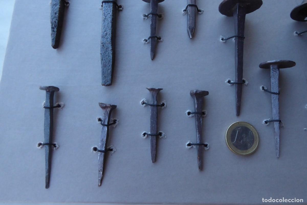 Antig&uuml;edades: LOTE DE CLAVOS DE FORJA ANTIGUOS - Foto 4
