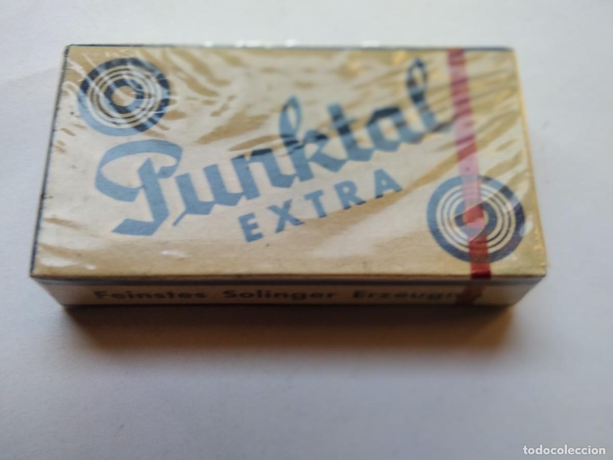 Antig&uuml;edades: CAJA PRECINTADA DE 10 HOJAS DE AFEITAR,MARCA PUNKTAL EXTRA,CON PRECINTO. - Foto 1