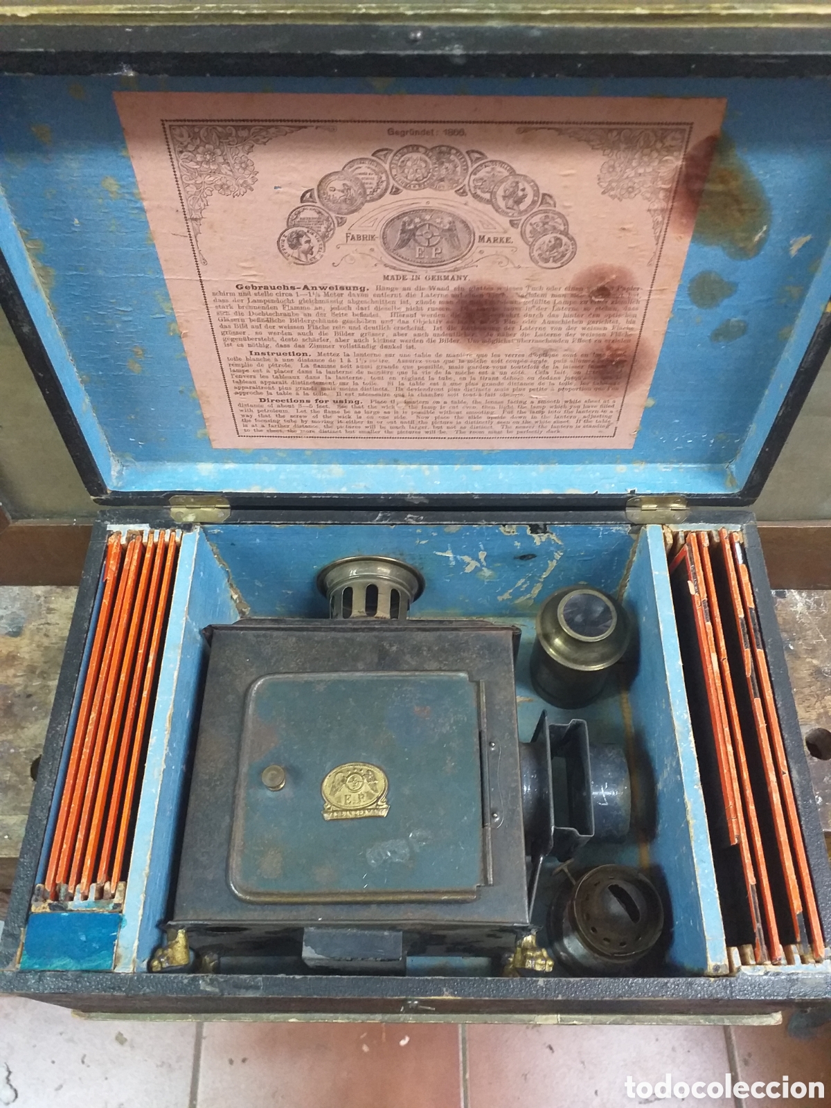 Antig&uuml;edades: Linterna magica E. P. Ernst Plank. 1880-1900 - Foto 1