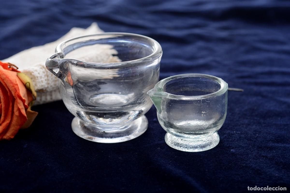 Antig&uuml;edades: Par de peque&ntilde;os morteros almirez vintage de cristal - Foto 5