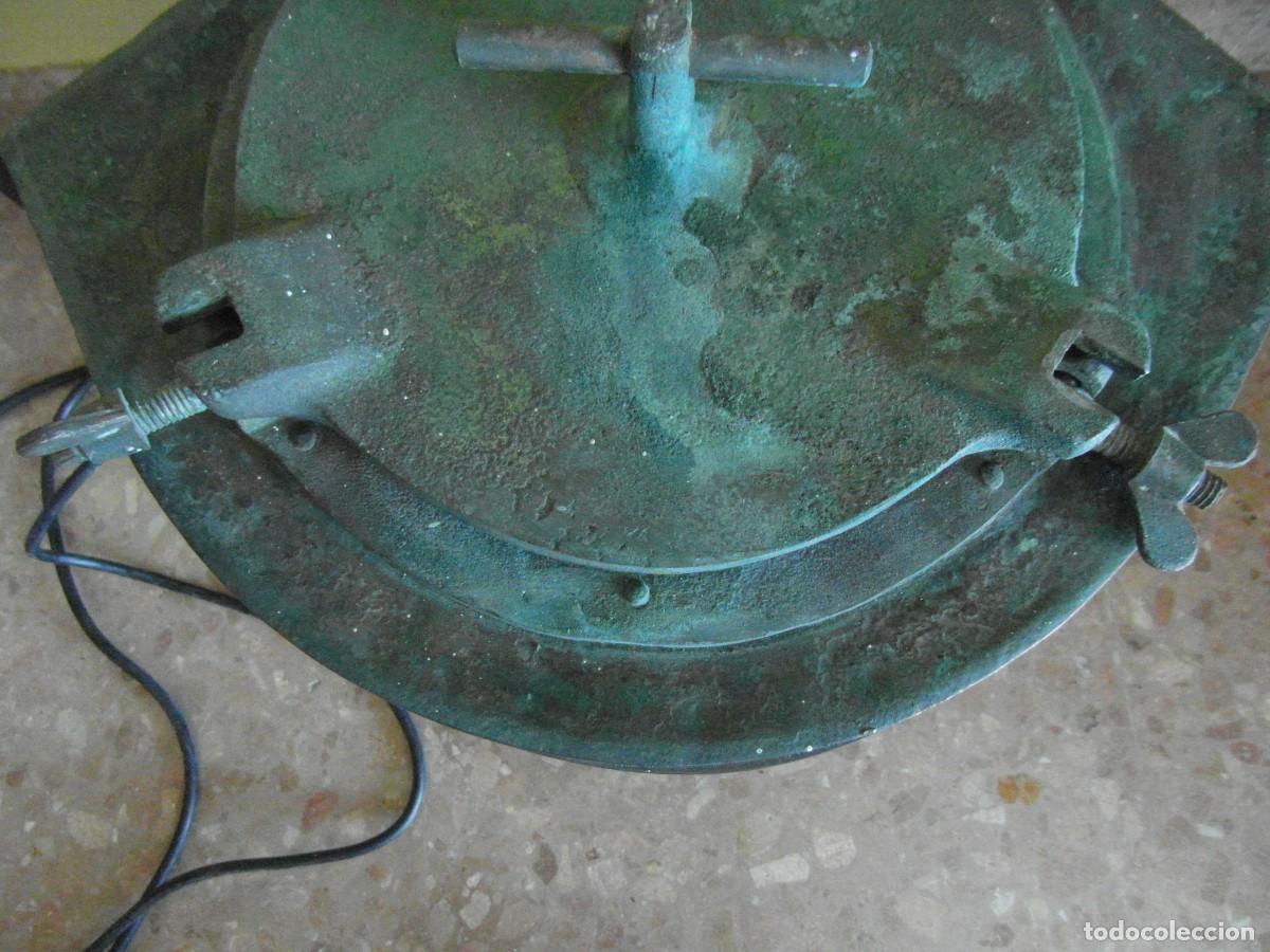 Antig&uuml;edades: Antiguo farol grande de barco - Foto 7