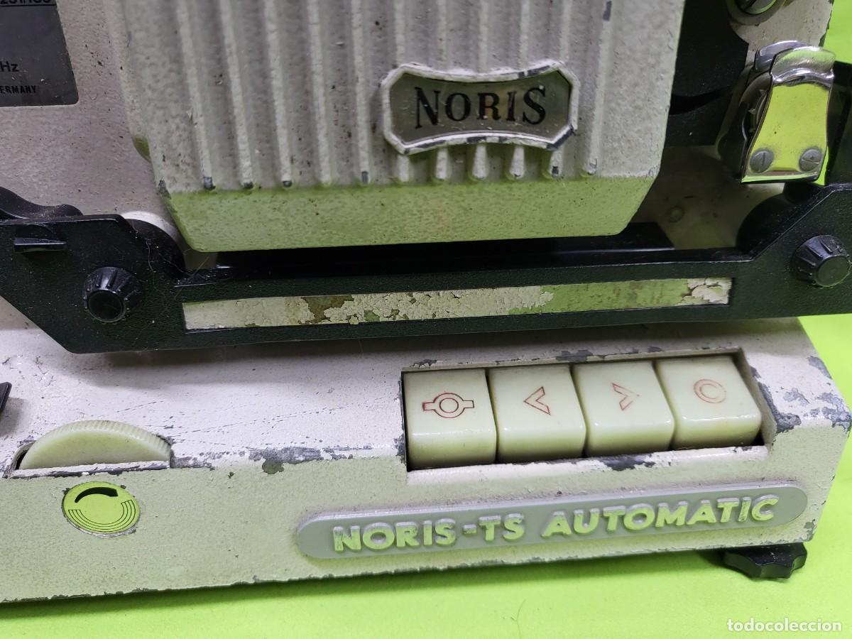 Antig&uuml;edades: PROYECTOR DE PELICULAS 8 MM NORIS TS AUTOMATIC - Foto 2
