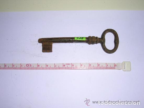 Antig&uuml;edades: ANTIGUA LLAVE DE HIERRO FORJADO - Foto 1