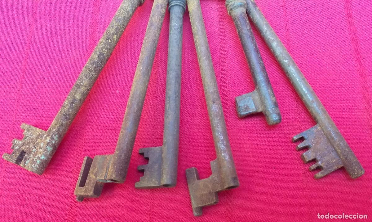 Antig&uuml;edades: MANOJO DE LLAVES DE HIERRO SIGLO XIX - Foto 4