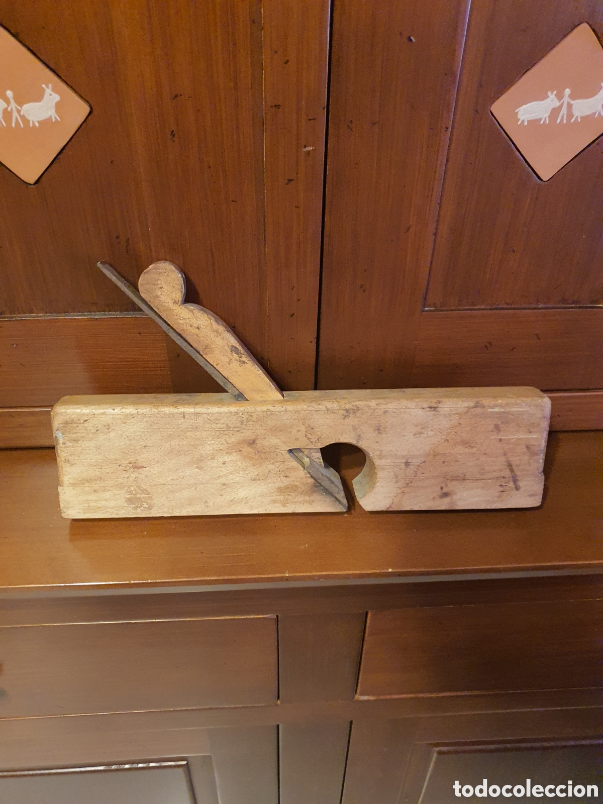 Antig&uuml;edades: cepillo antiguo carpintero o garlopa. - Foto 1