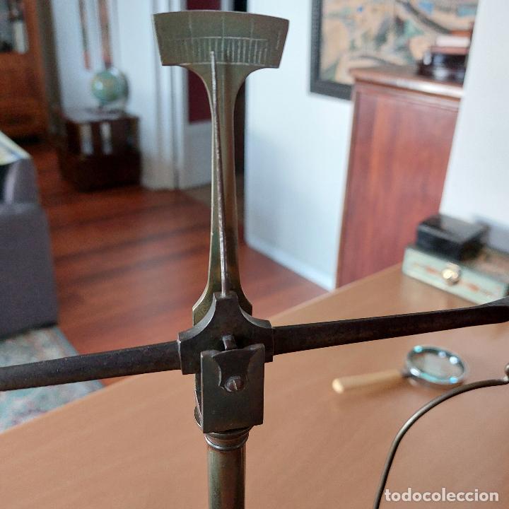 Antig&uuml;edades: BALANZA DE PRECISI&Oacute;N S. XIX, CAJA DE CAOBA. - Foto 5