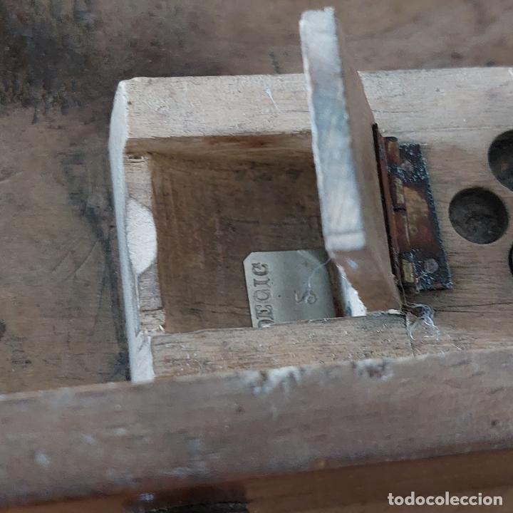 Antig&uuml;edades: BALANZA DE PRECISI&Oacute;N S. XIX, CAJA DE CAOBA. - Foto 10