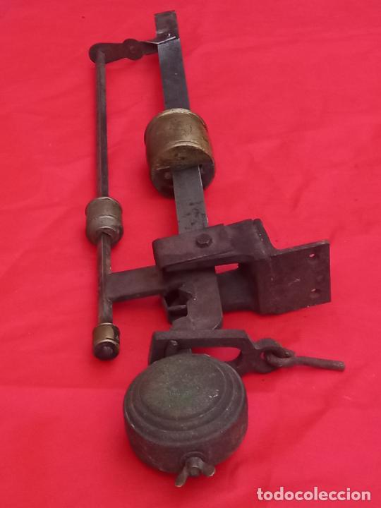 Antig&uuml;edades: CABEZA DE BASCULA / ROMANA. - Foto 3