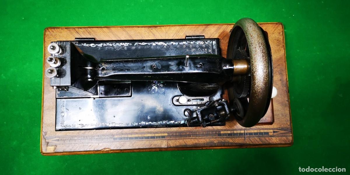 Antig&uuml;edades: M&aacute;quina coser Singer REF.MCSP 9559 - Foto 2