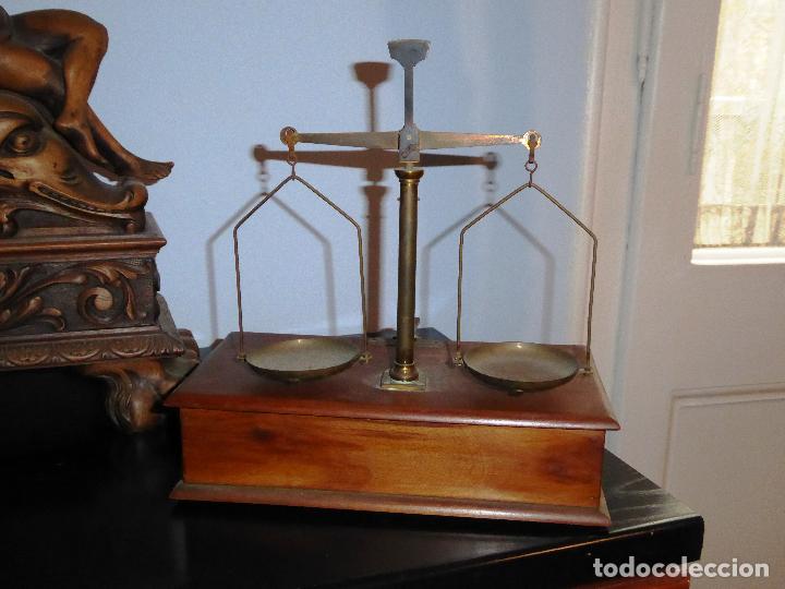 Antig&uuml;edades: ANTIGUA BALANZA DE PRECISION - LABORATORIO - Foto 3