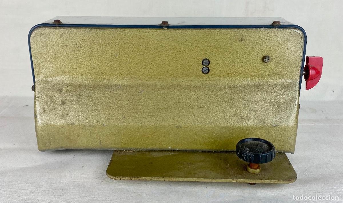 Antig&uuml;edades: Balanza de precision - Foto 8