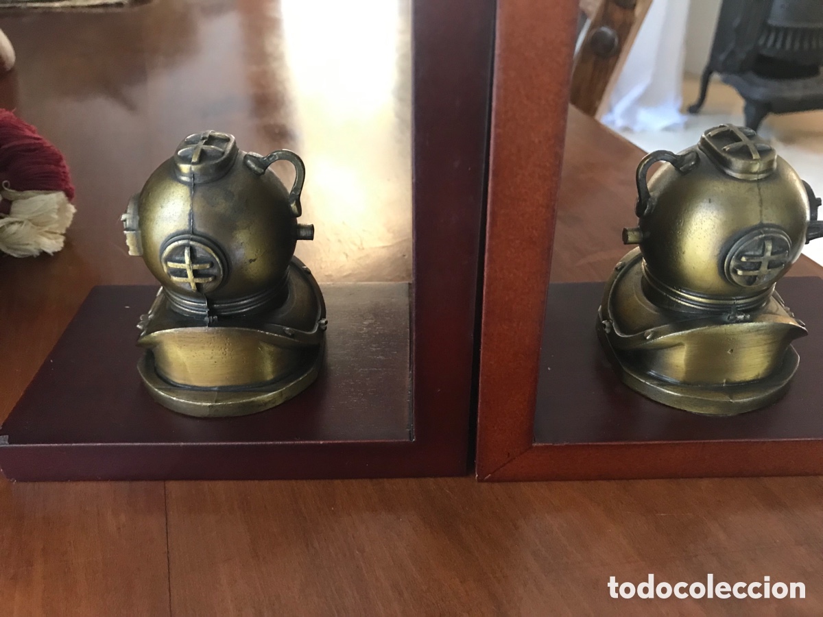 Antig&uuml;edades: Sujeta libros bronce escafandras - Foto 4