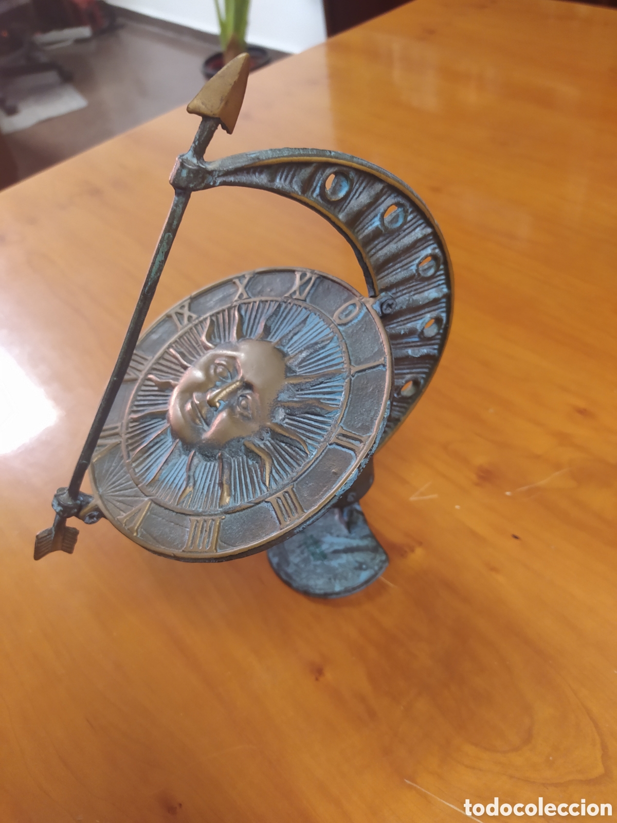 Antig&uuml;edades: RELOJ DE SOL SOBREMESA EN BRONCE - Foto 4