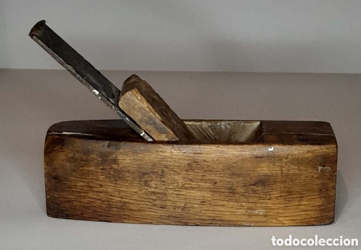Antig&uuml;edades: Cepillo de carpinter&iacute;a antiguo - Foto 2