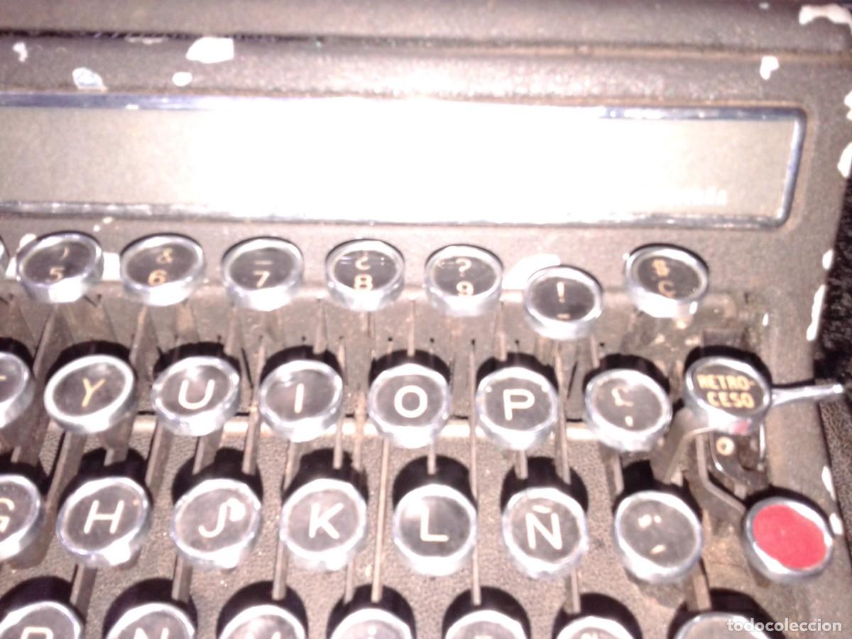 Antig&uuml;edades: M&aacute;quina de escribir Hispano Olivetti Studio 46 - Foto 4