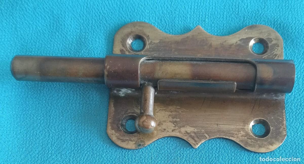 Antig&uuml;edades: CERROJO DE BRONCE MUY ANTIGUO - Foto 1