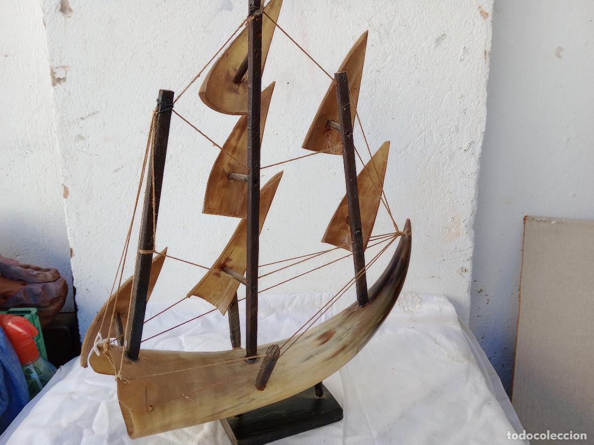 Antig&uuml;edades: barco en asta de bufalo y velas en hueso - Foto 5