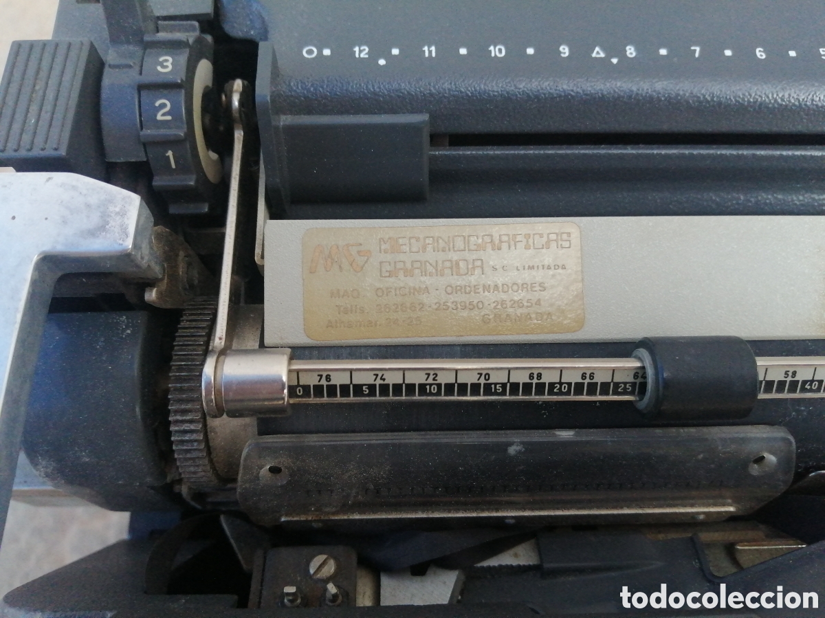 Antig&uuml;edades: M&aacute;quina de escribir Olivetti L&iacute;nea 98 - Foto 3