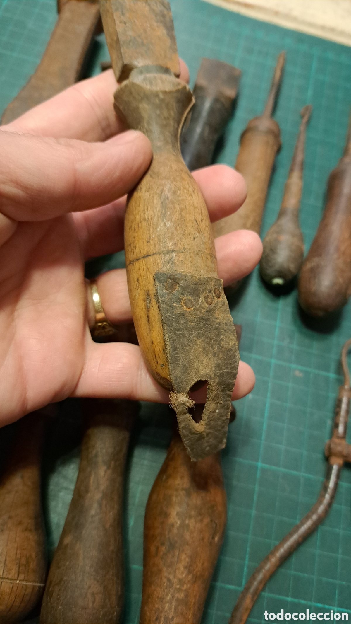 Antig&uuml;edades: Herramientas zapatero antiguas. - Foto 6