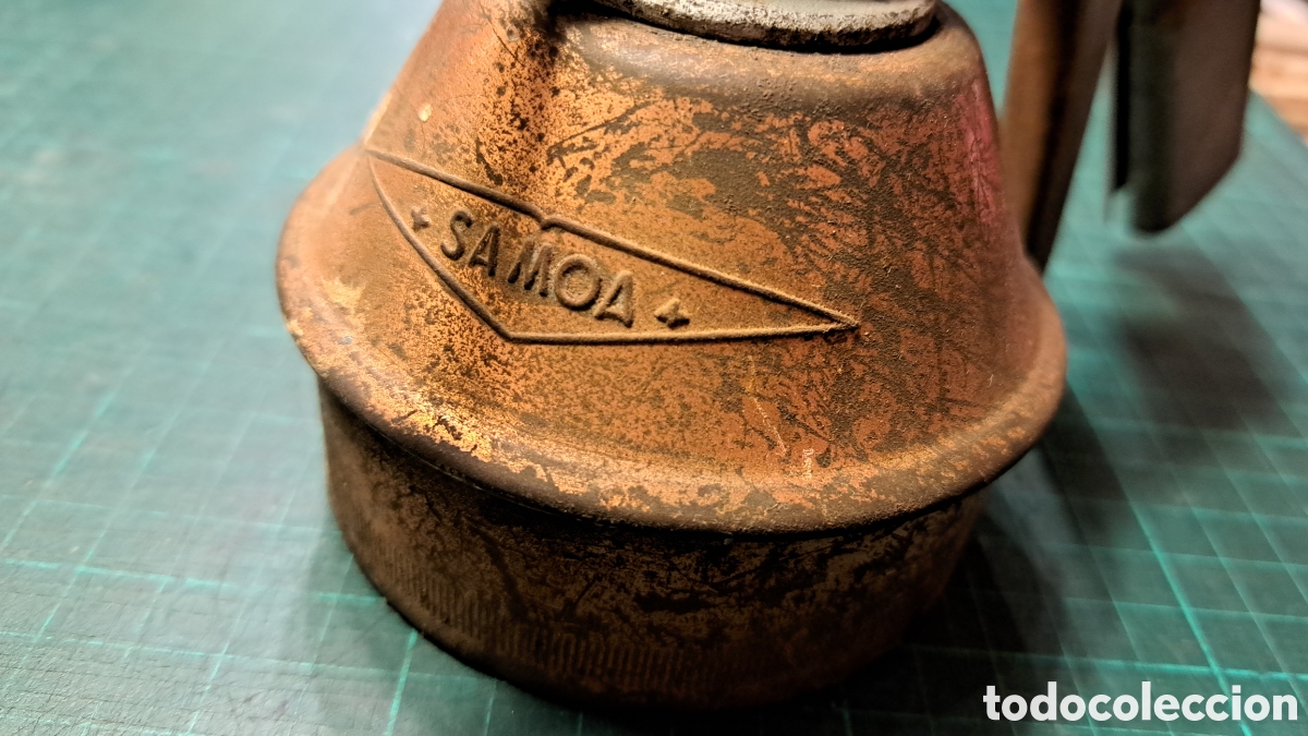 Antig&uuml;edades: Aceitera antigua Samoa - Foto 2