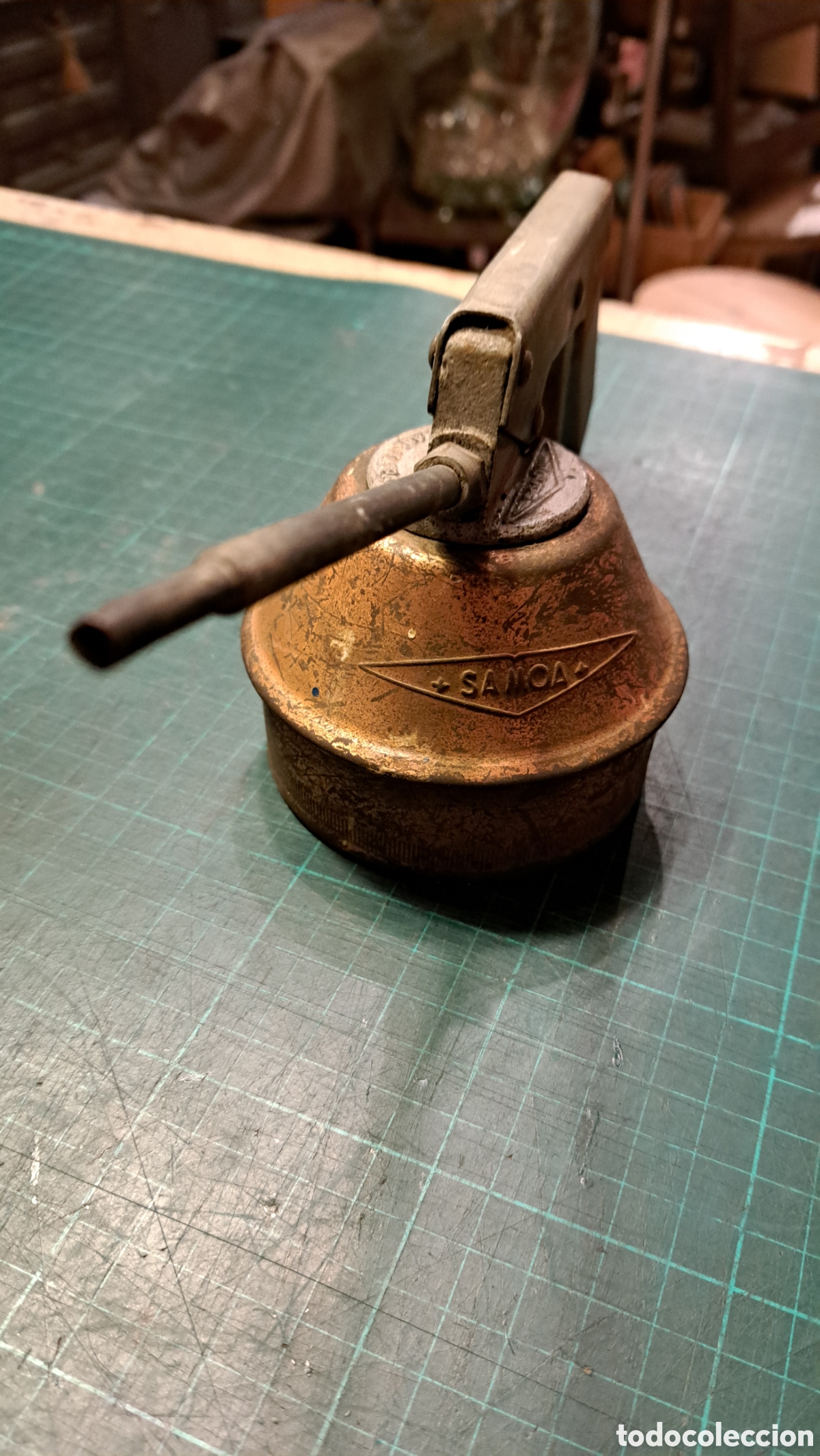 Antig&uuml;edades: Aceitera antigua Samoa - Foto 3