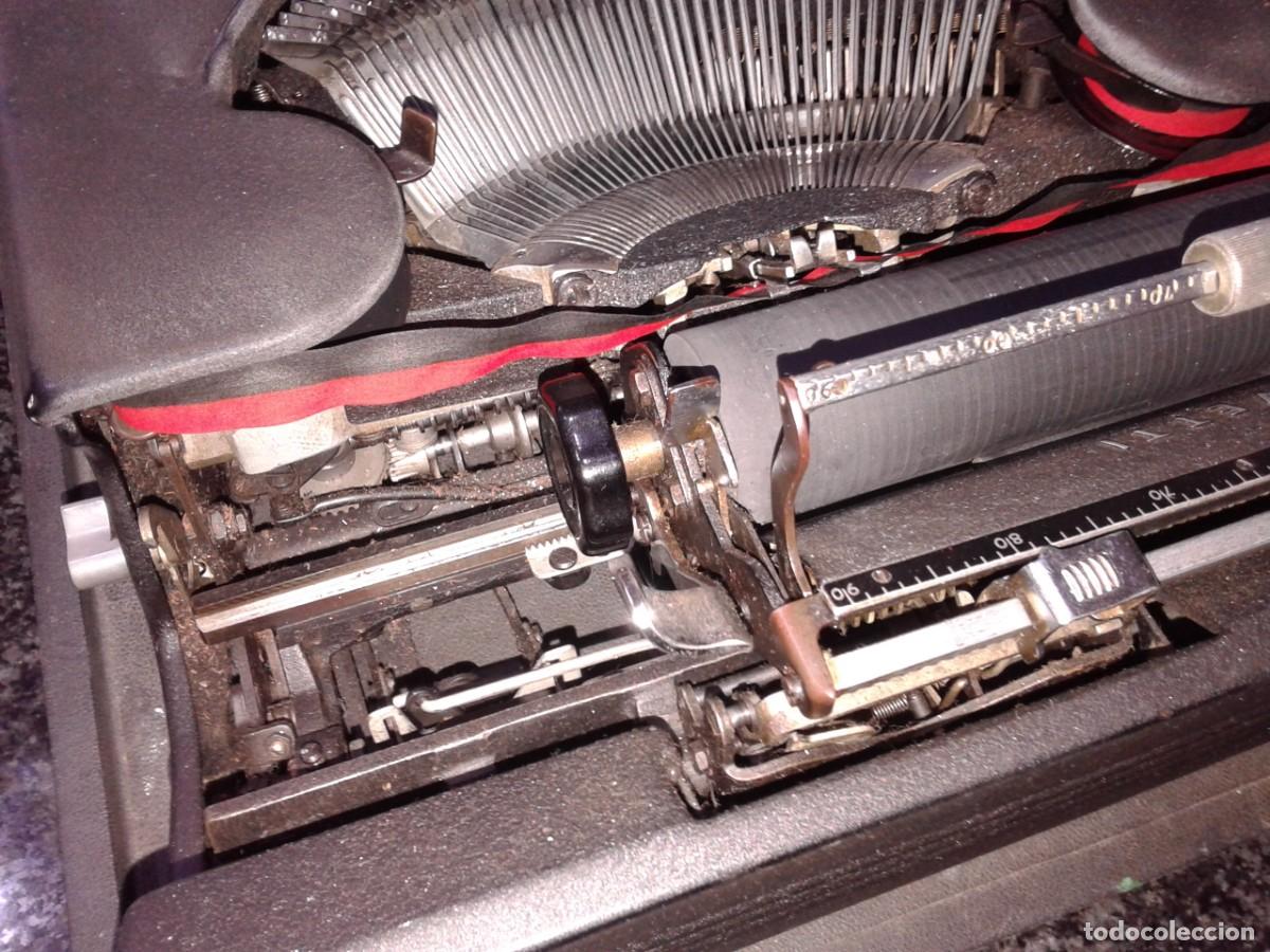 Antig&uuml;edades: M&aacute;quina de escribir Hispano Olivetti Studio 46, B - Foto 7